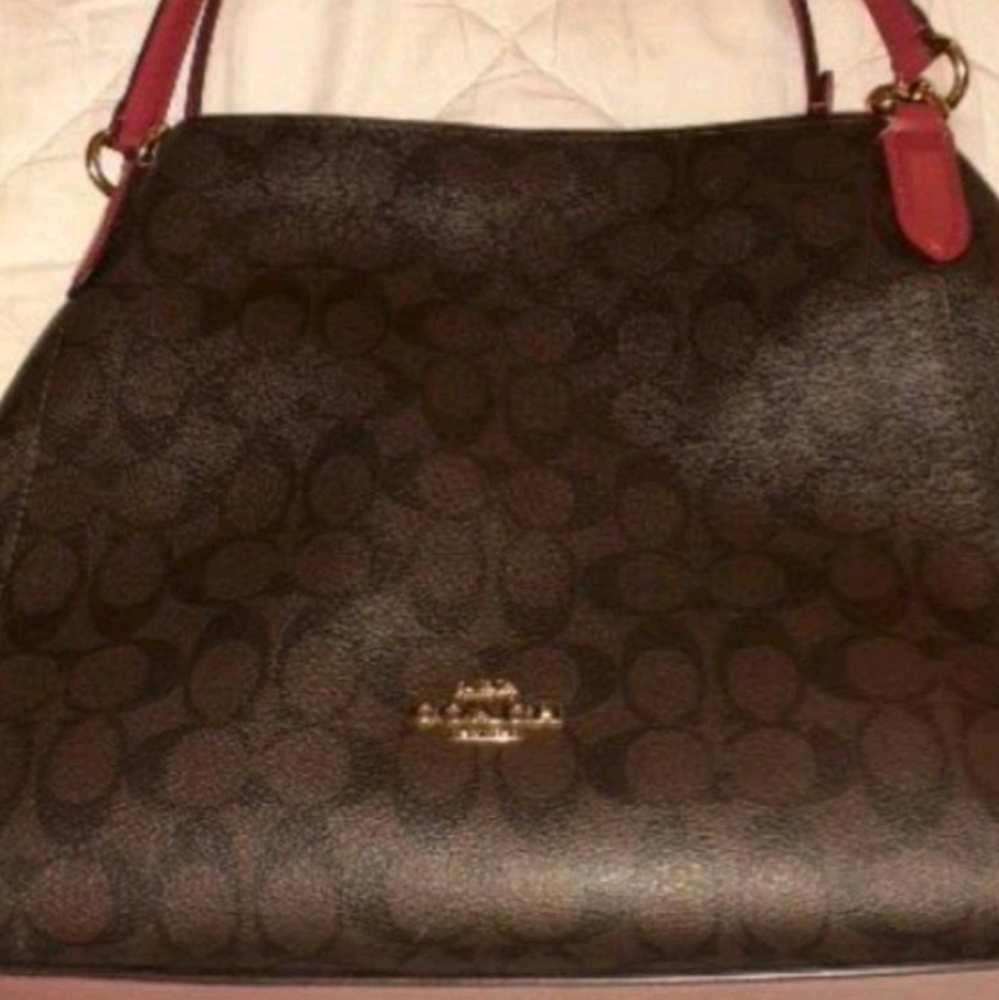 Coach  shoulder bag